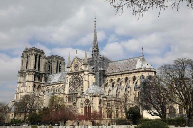 Appartement Notre Dame パリ エクステリア 写真